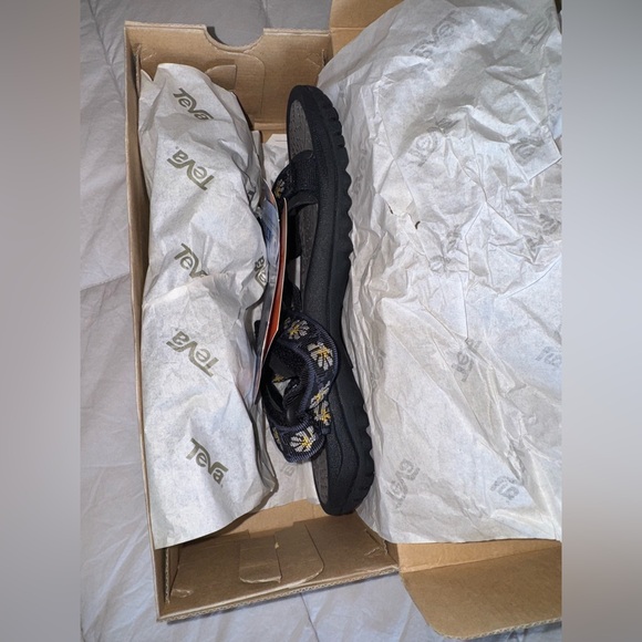 Teva Black and Yellow Women's Sandals - Picture 4 of 6